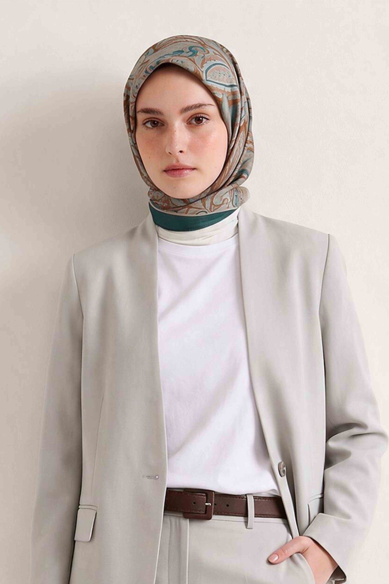 VELUNE EŞARP - 9017